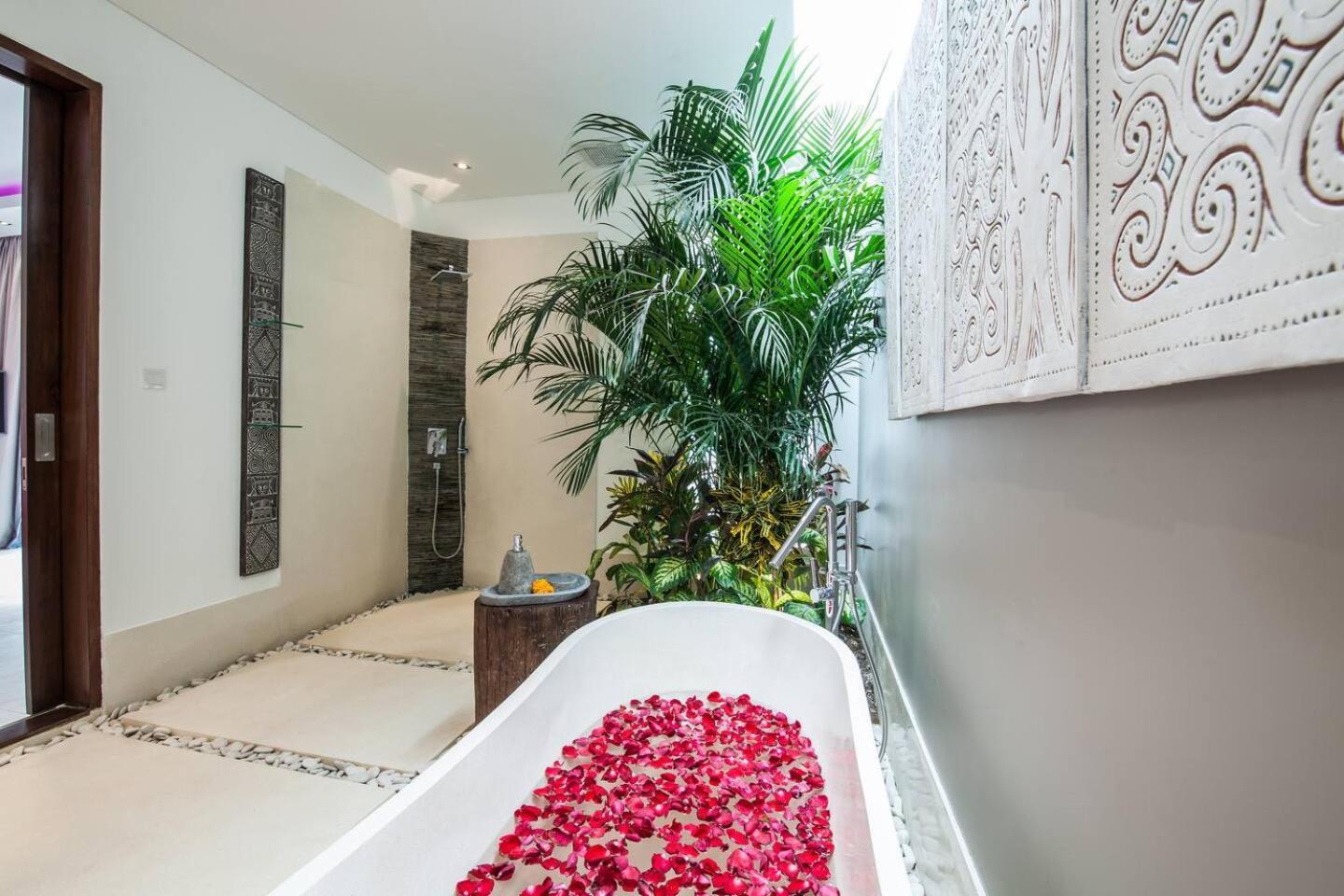 Luxueuse 61 Bedroom 18 Personnes