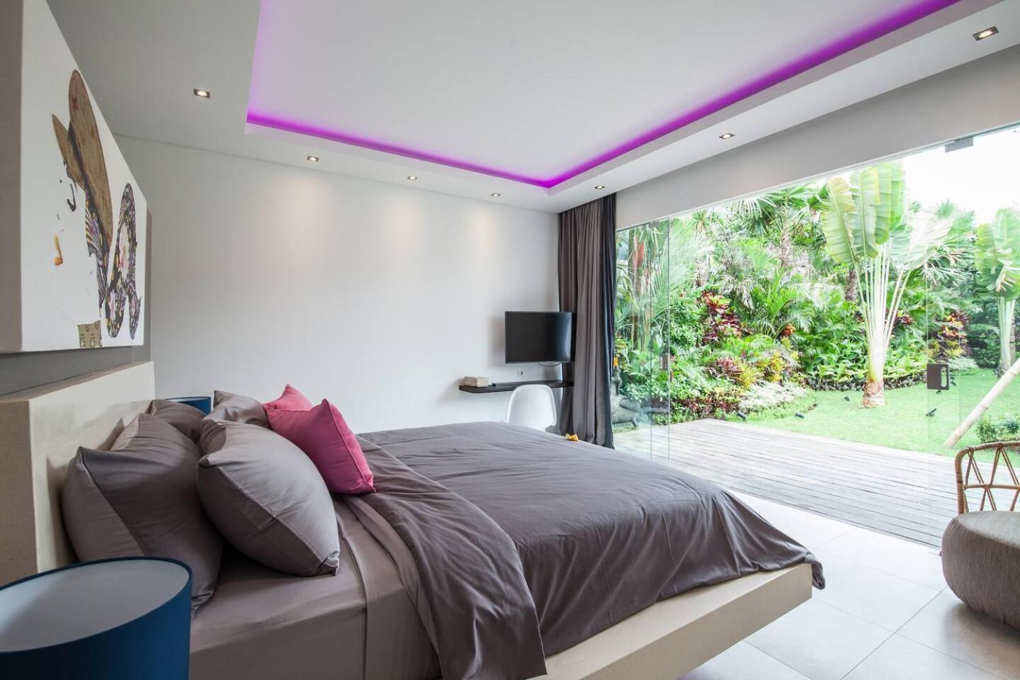 Villa Luxueuse 61 Bedroom 18 Personnes *